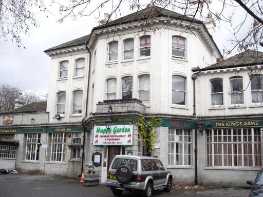 Kings Arms, The Vale, Acton, W3 - in December 2006