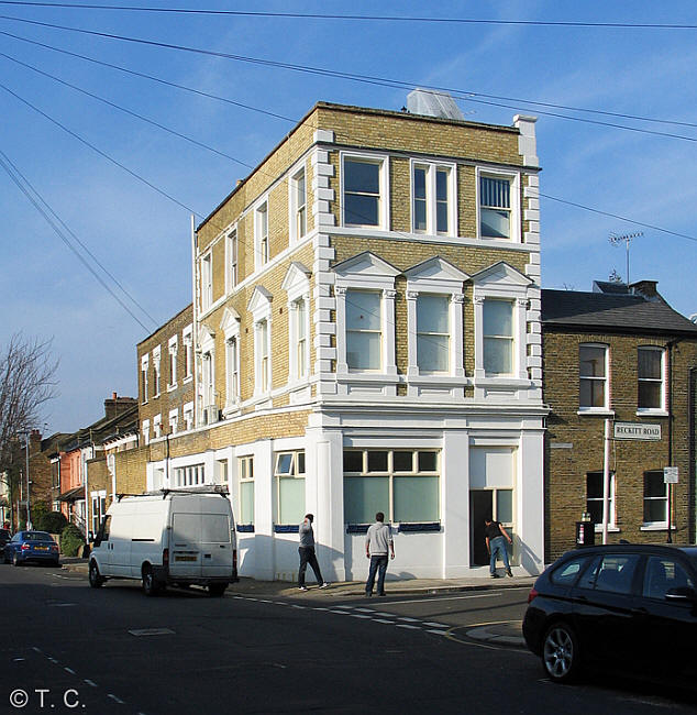 Bolton Hotel, 81 Duke Road, Chiswick W4 - in March 2014