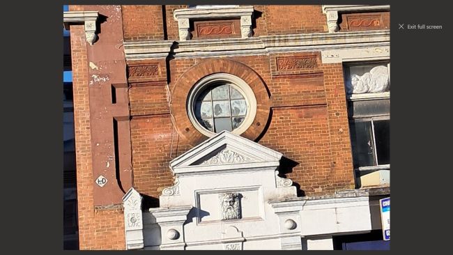 Red Lion, 34 Kilburn High Road, NW6 - George Warman