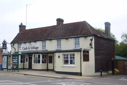 White Horse, 19 High Street, Potters Bar - in August 2010