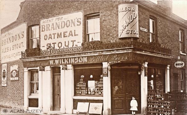 Alton Arms, 1 Albert Road, Twickenham - licensee  W Wilkinson<