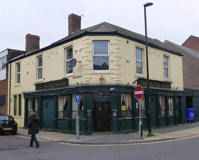 Royal Arms, 60 Nile Street, North Shields - in October 2013