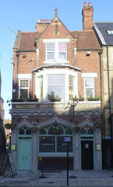 Cumberland Arms, 44 / 17 Front Street, Tynemouth - in November 2013