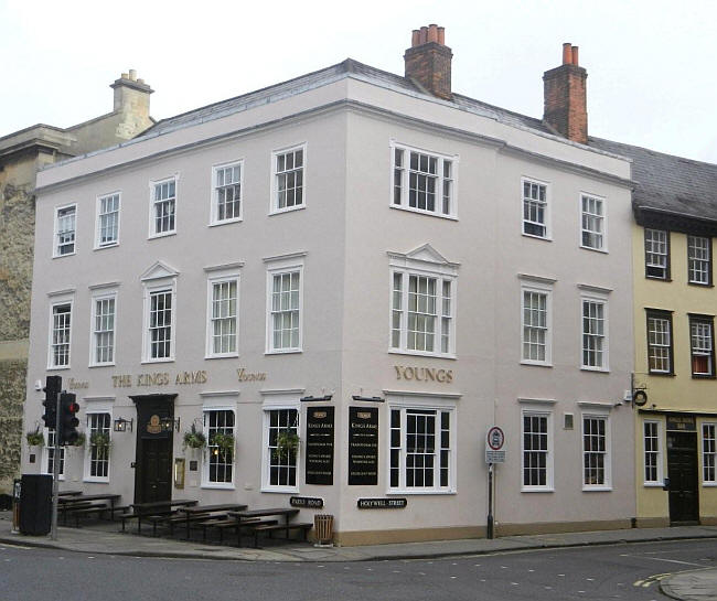 Kings Arms, 40 Holywell Street, Oxford - in October 2011