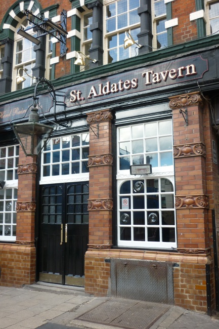 St Aldates Tavern, 108 St Aldates, Oxford, Oxfordshire OX1 1BU - in 2012