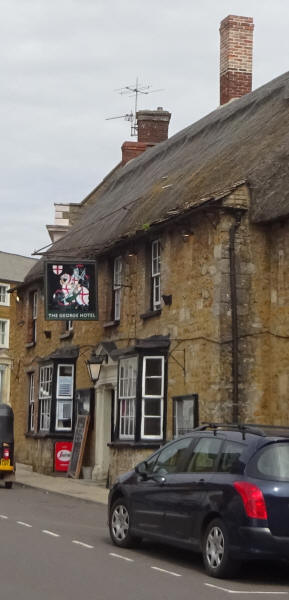 George Hotel, Fore street, Castle Cary, Somerset BA7 7BQ - in August 2020