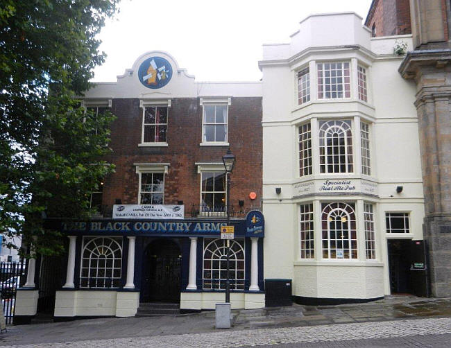 Green Dragon, The Guildhall, High Street, Walsall - in August 2011