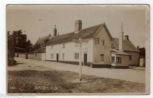 Queens Head, Bramfield - an early picture