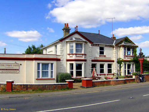 Three Tuns, Pettistree