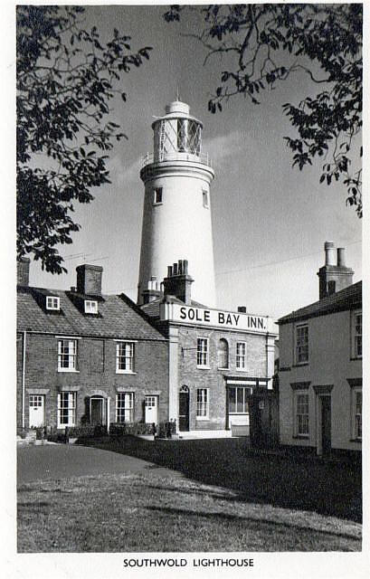 Sole Bay Inn & Southwold Lighthouse