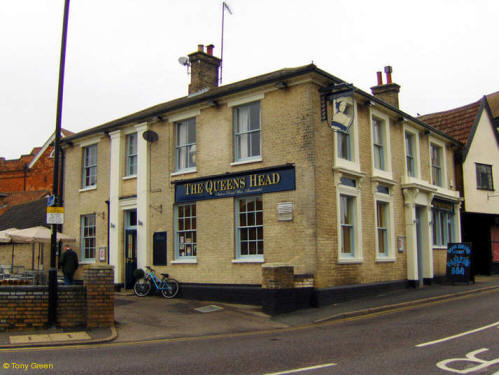 Queens Head, Station Road, Stowmarket