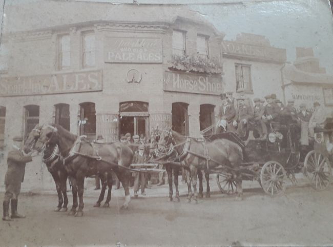 Horseshoe, 327 London Road, Croydon, Surrey, circa 1911. Noakes and co brewery. Under a glass the name above the door is Henry Marrion.