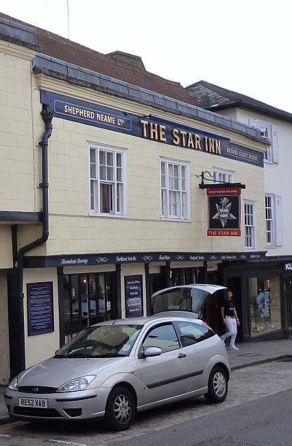 Star, 2 Quarry Street, Guildford - in August 2014