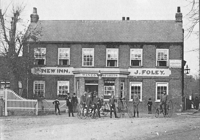 New Inn, Ham common, Richmond - in 1901, with landlord J Foley