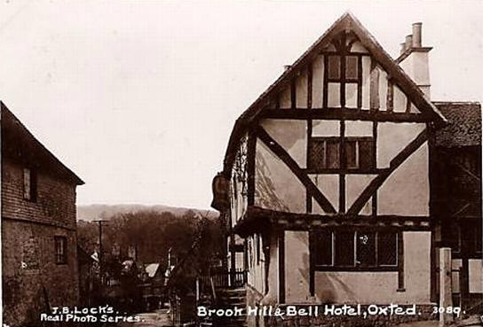 Brook Hill & Bell Hotel, Oxsted