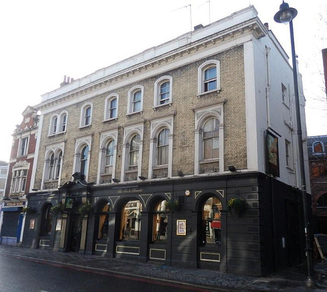 Fox & Hounds, 167 Upper Richmond Road, SW15 - in January 2013