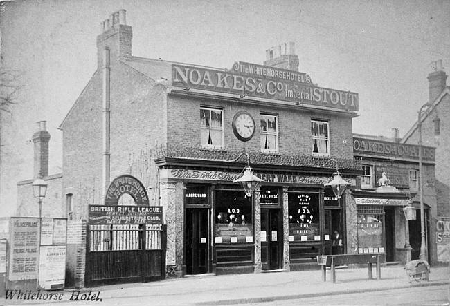 White Horse, 1 Selhurst Road, South Norwood SE25 - circa 1900, Landlord Albert Ward