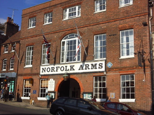 Norfolk Arms, 22 High Street, Arundel - in September 2009