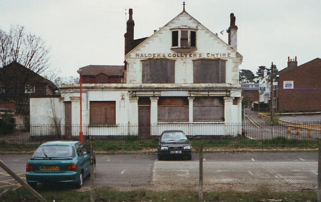 Liverpool Arms, Station Road, Haywards Heath - in 1995 awaiting demolition