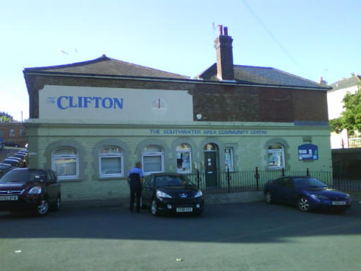 Clifton Tavern, 1 & 2 Stainsby Street, St Leonards - in July 2010