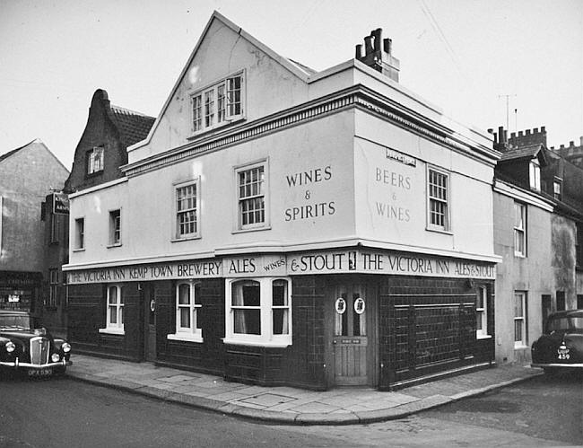 Victoria Arms, 103 Montague Street and Prospect place, Worthing - in 1960