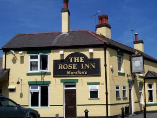 The Rose Inn, Coton Road, Nuneaton. Still going strong in 2022.