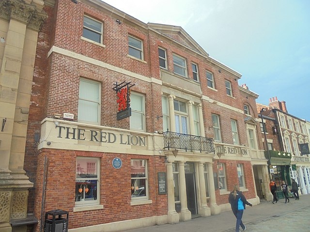 Red Lion, Market place, Pontefract WF8 1AX. 25th April 2019