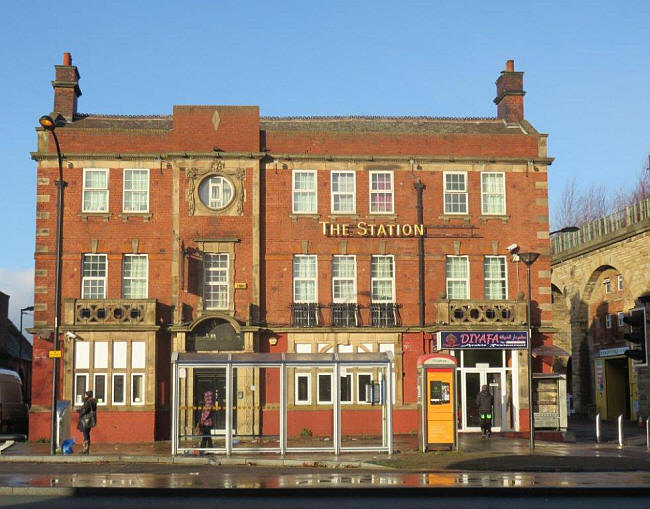 Station Inn, 95 & 97 Wicker, Sheffield - in December 2014